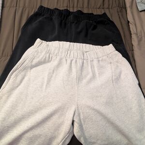 Hollister Kids Black and Gray Sweatpants